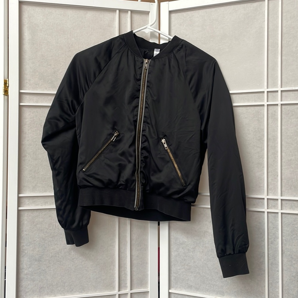 Women’s Size Small Fabletics Bomber Jacket!